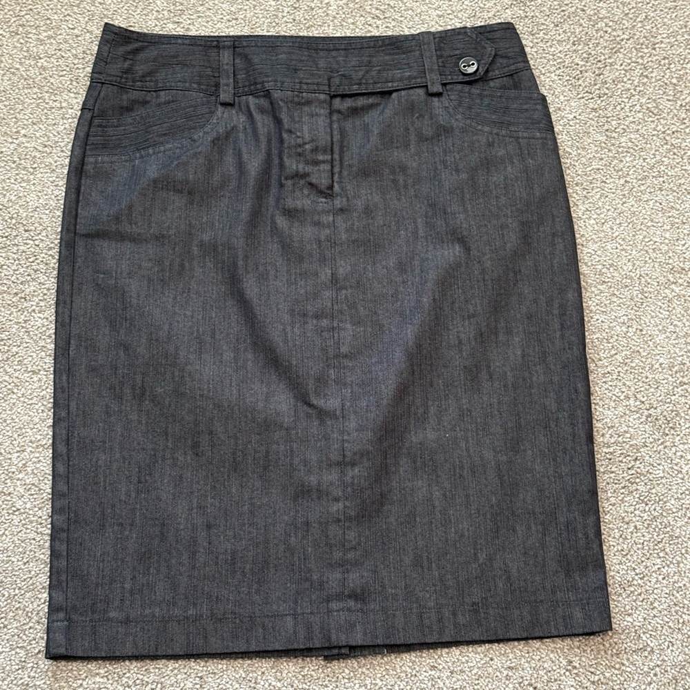 Elegant Charcoal Pencil Skirt